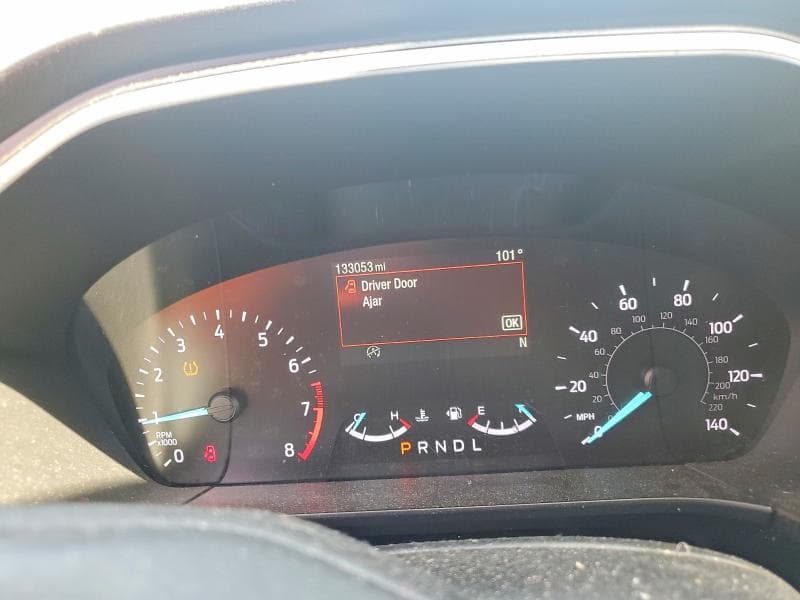 2020 FORD ESCAPE SE 9