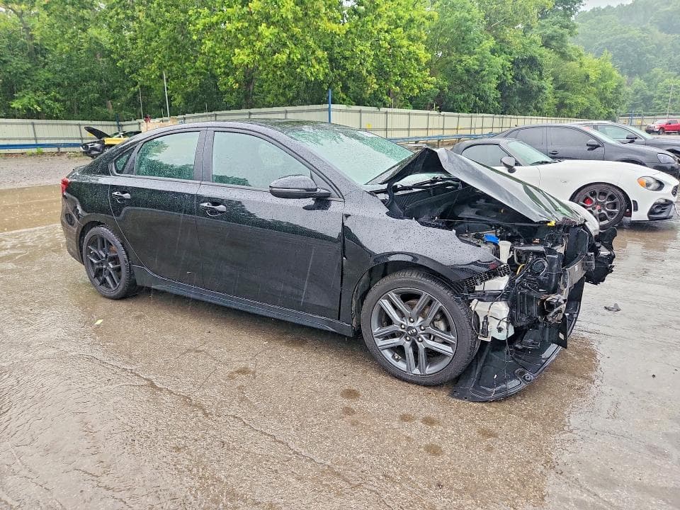 2021 KIA FORTE GT LINE 4