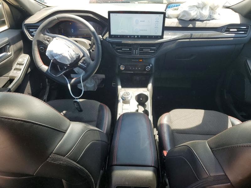 2024 FORD ESCAPE ST LINE 8