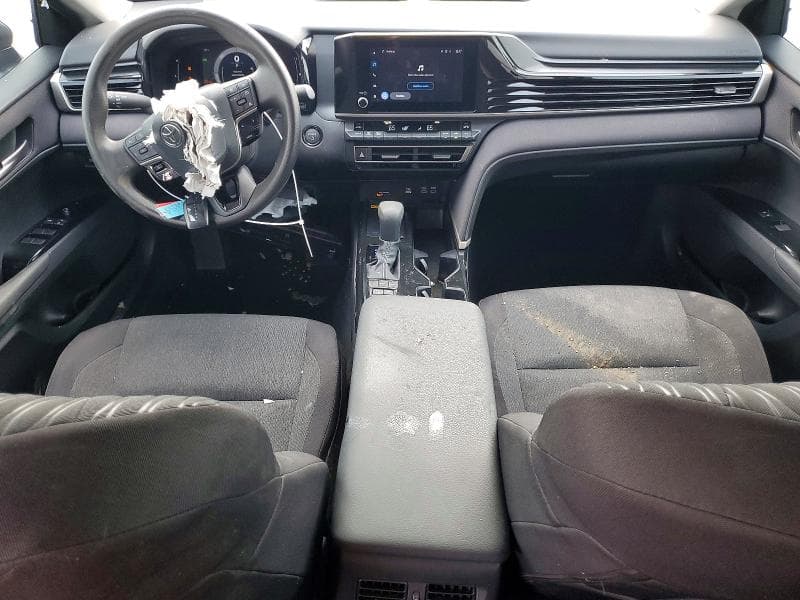2026 TOYOTA CAMRY LE 8