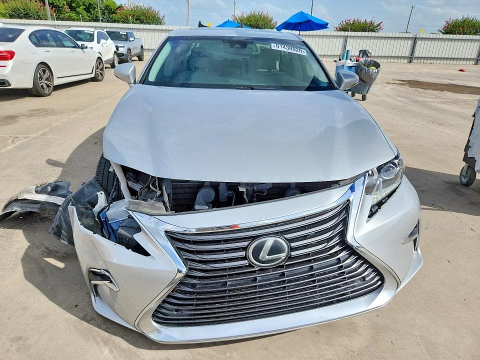 2017 LEXUS ES 350 5