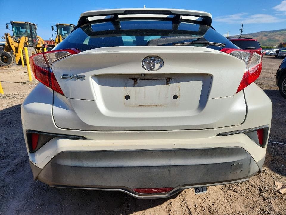 2018 TOYOTA C-HR XLE 6