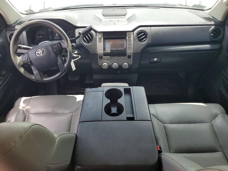 2019 TOYOTA TUNDRA SR 8