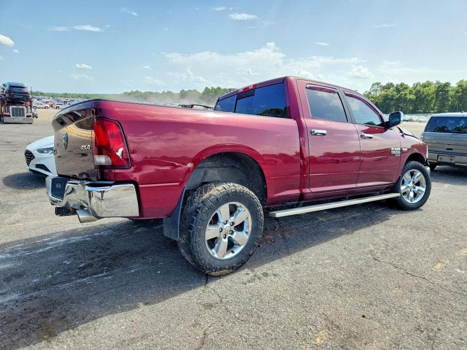 2019 RAM 1500 CLASSIC SLT 3