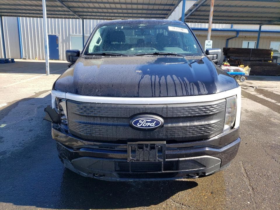 2024 FORD F150 LIGHTNING XLT 5