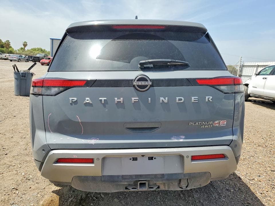 2022 NISSAN PATHFINDER PLATINUM 6
