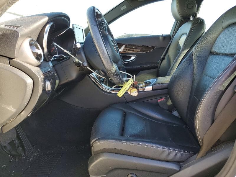 2018 MERCEDES-BENZ C 300 7