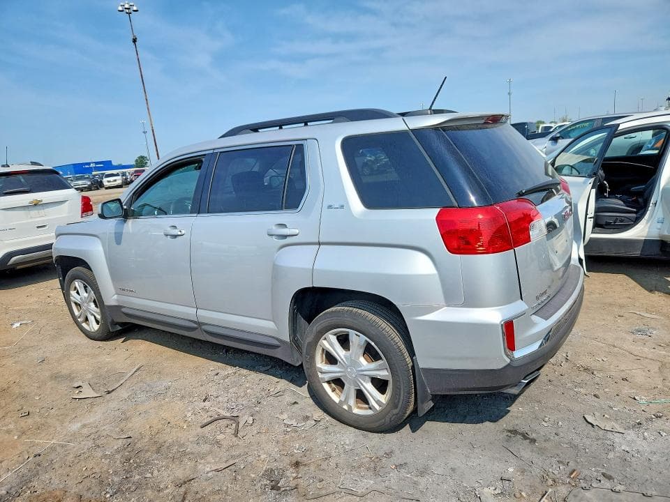 2017 GMC TERRAIN SLE 2