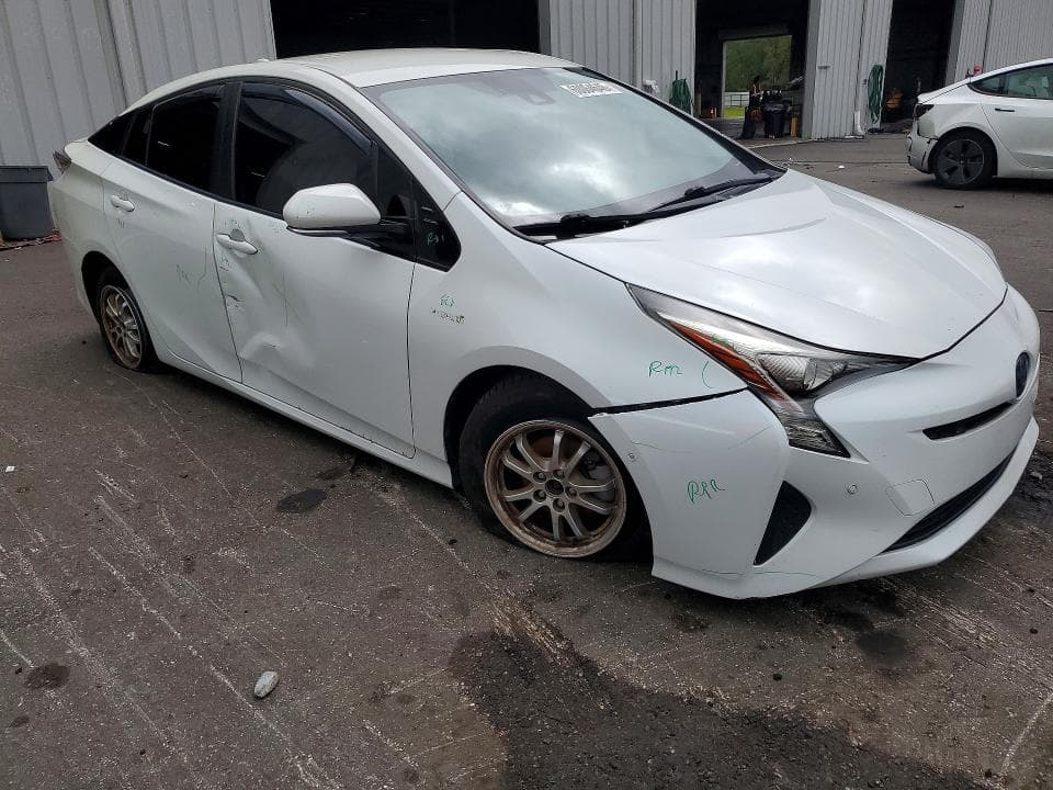 2018 TOYOTA PRIUS FOUR 4
