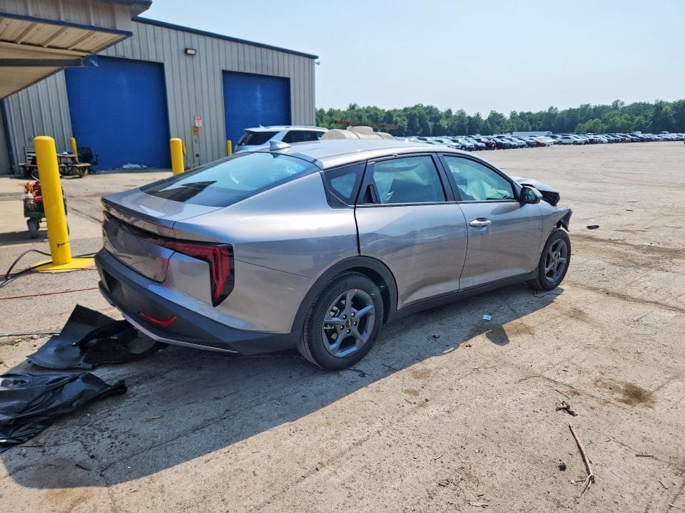 2026 KIA K4 LXS 3
