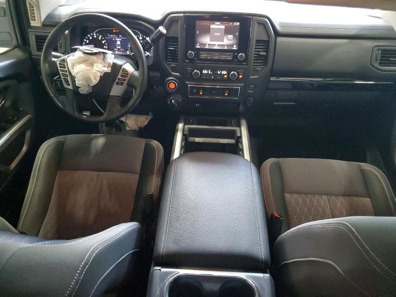 2023 NISSAN TITAN SV 8
