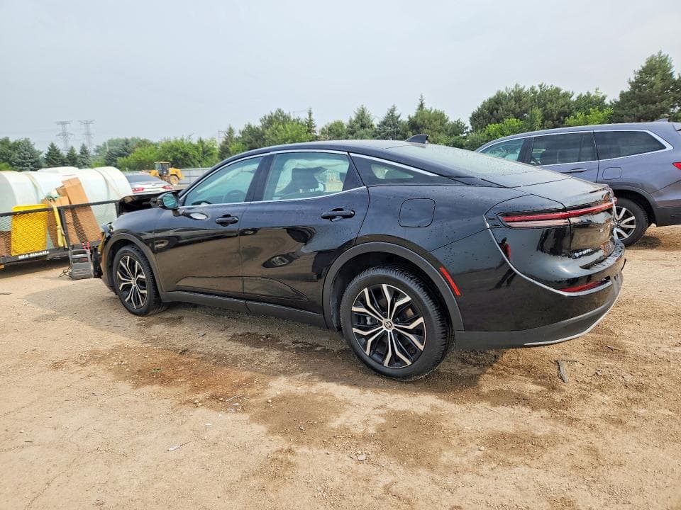 2024 TOYOTA CROWN XLE 2