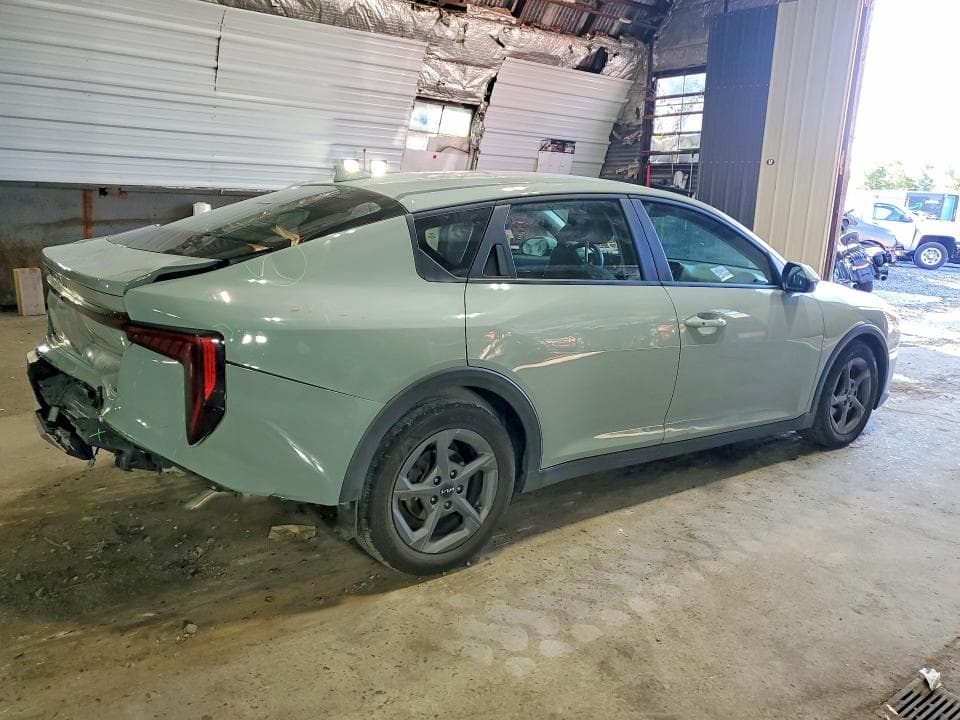 2025 KIA K4 LXS 3