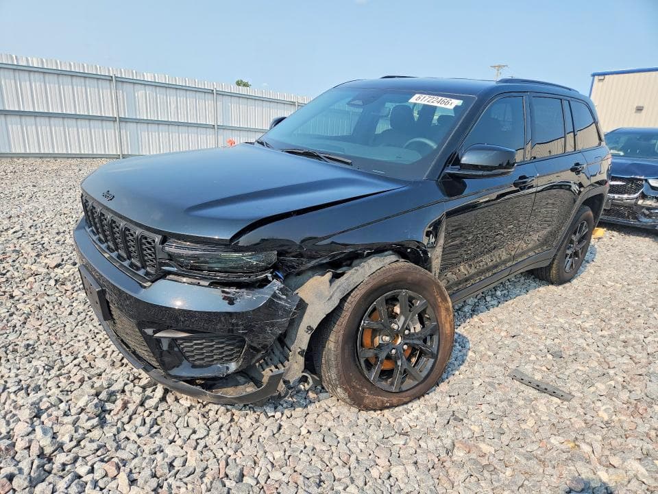2024 JEEP GRAND CHEROKEE LAREDO