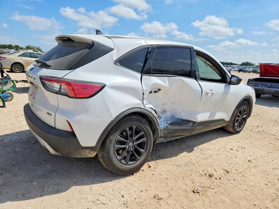 2020 FORD ESCAPE SE SPORT 3