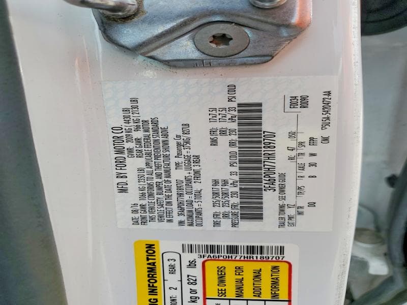 2017 FORD FUSION SE 12