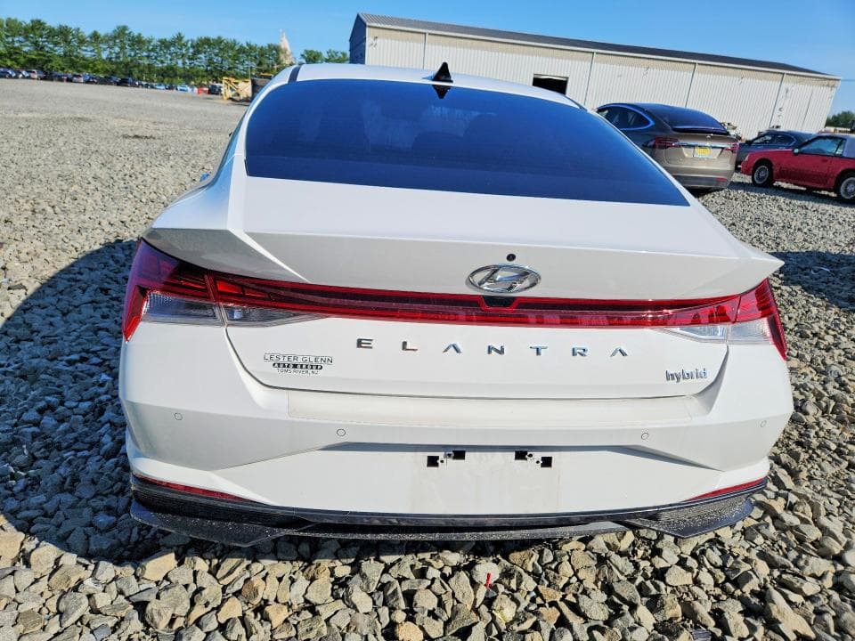 2023 HYUNDAI ELANTRA LIMITED 6