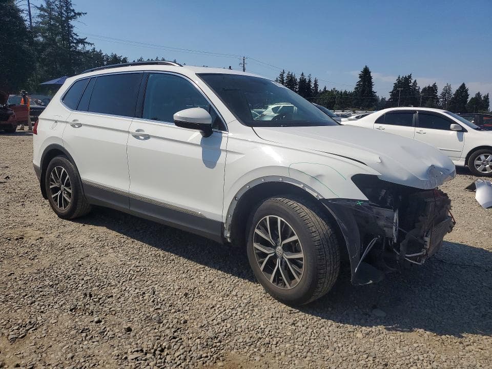 2021 VOLKSWAGEN TIGUAN SE 4