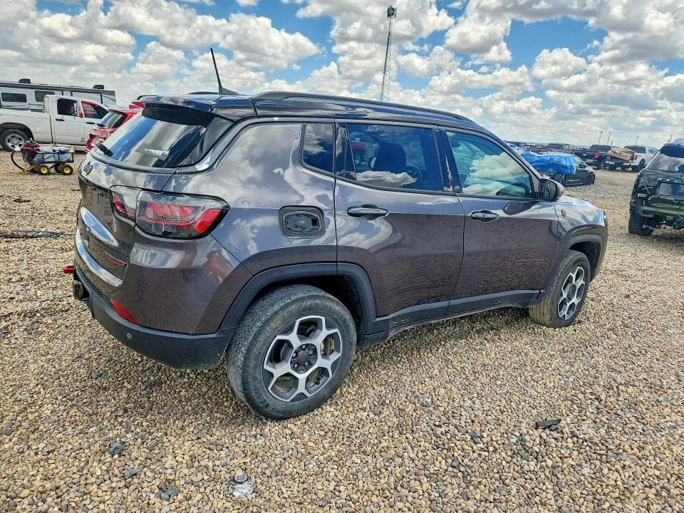 2022 JEEP COMPASS TRAILHAWK 3