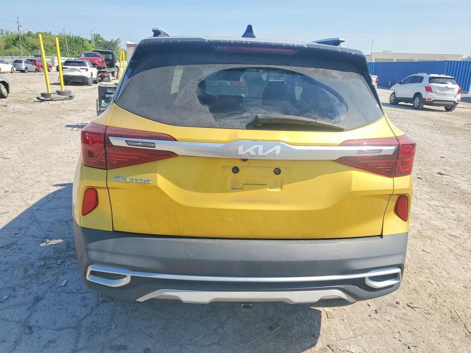 2022 KIA SELTOS S 6