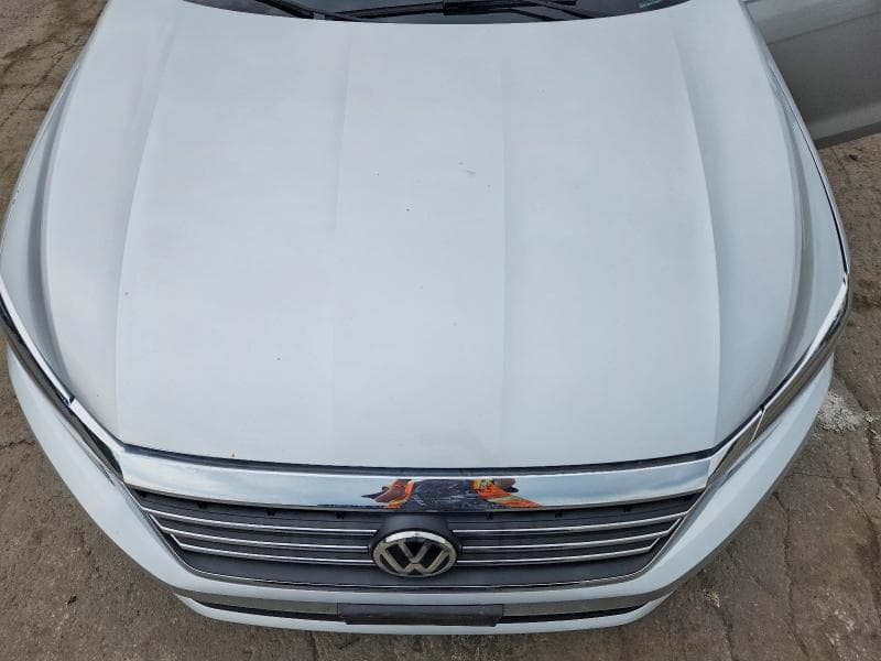 2020 VOLKSWAGEN PASSAT SE 11