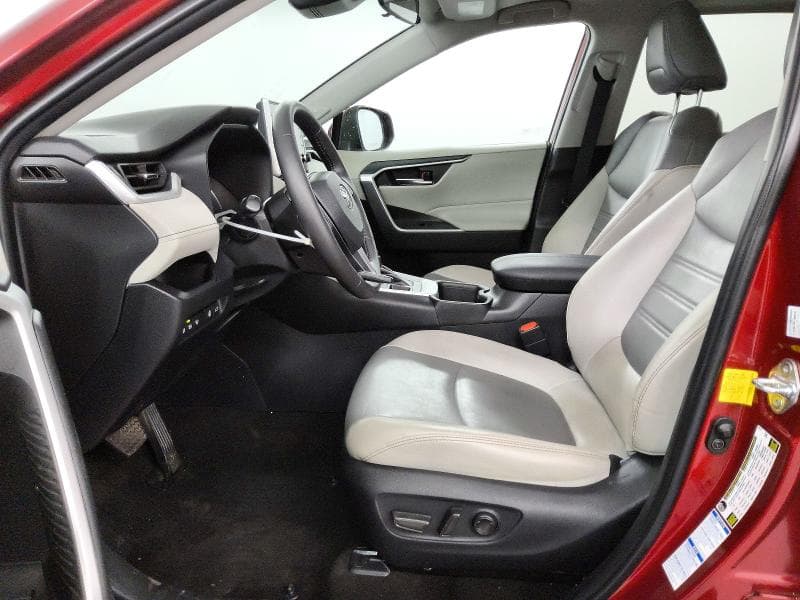 2022 TOYOTA RAV4 XLE PREMIUM 7