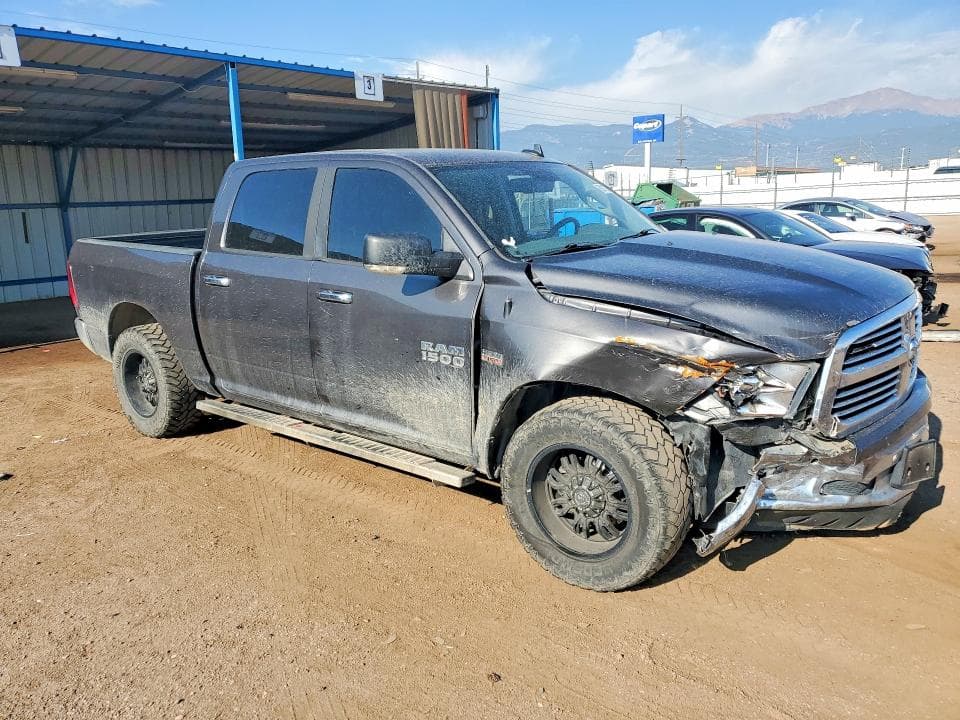 2018 RAM 1500 SLT 4