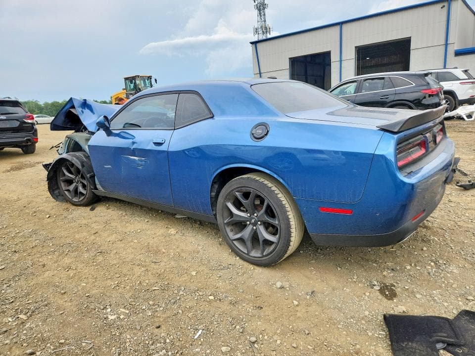 2020 DODGE CHALLENGER SXT 2