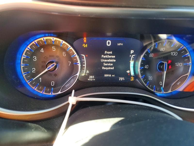 2018 CHRYSLER PACIFICA LIMITED 9
