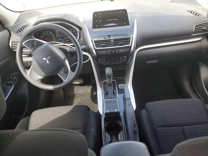2019 MITSUBISHI ECLIPSE CROSS LE 8