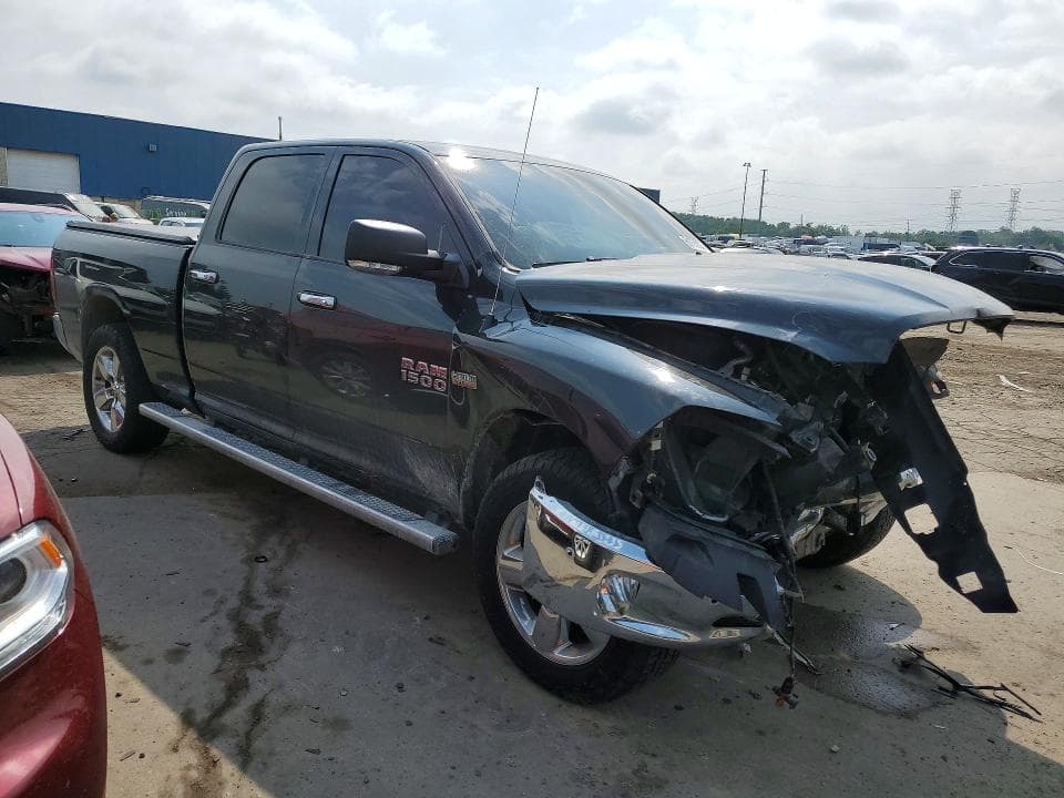 2017 RAM 1500 SLT 4