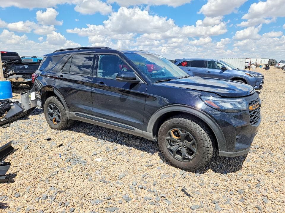 2026 FORD EXPLORER TREMOR 4