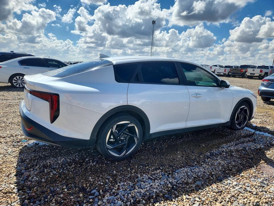 2025 KIA K4 EX 3