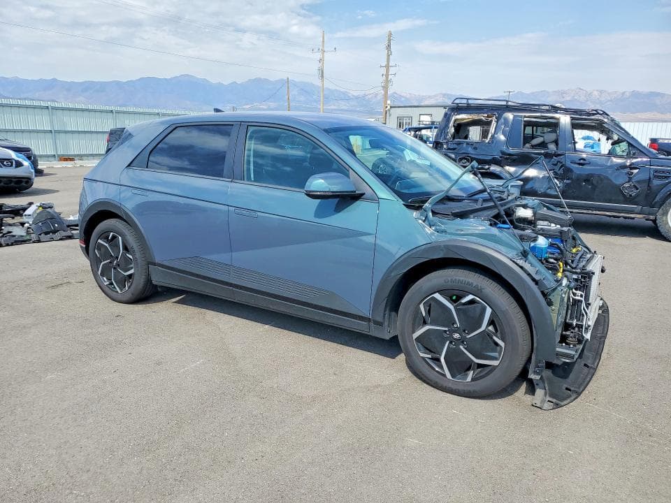 2024 HYUNDAI IONIQ 5 SE 4
