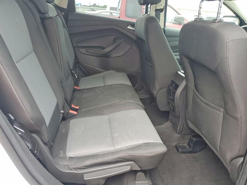 2017 FORD ESCAPE SE 11