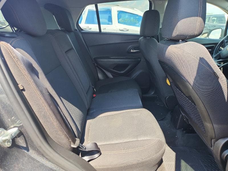 2019 CHEVROLET TRAX LS 10