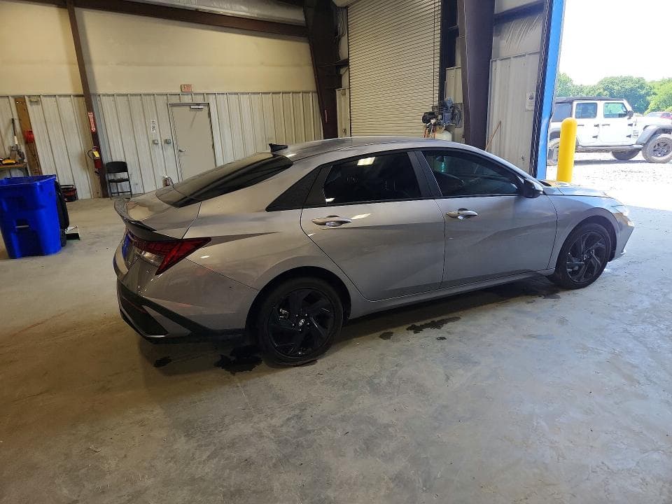 2026 HYUNDAI ELANTRA HYBRID SEL SPORT 3