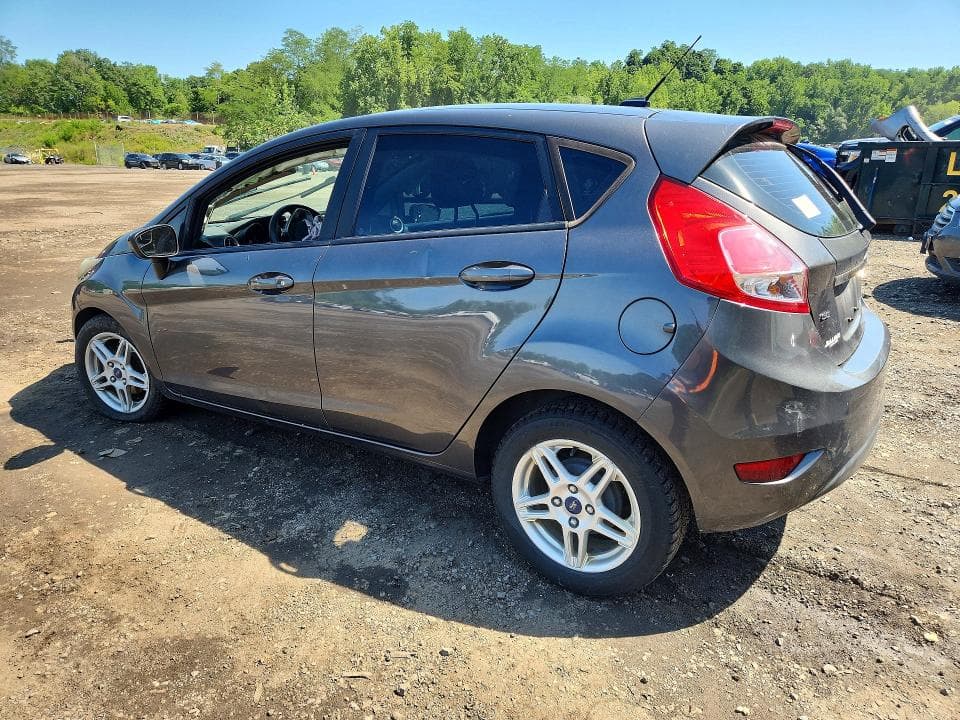 2018 FORD FIESTA SE 2