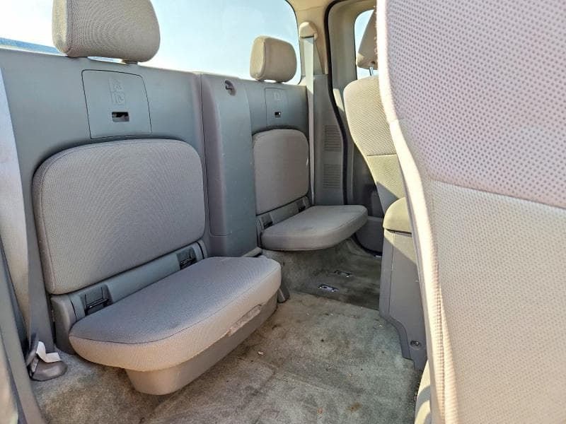 2017 NISSAN FRONTIER S 10