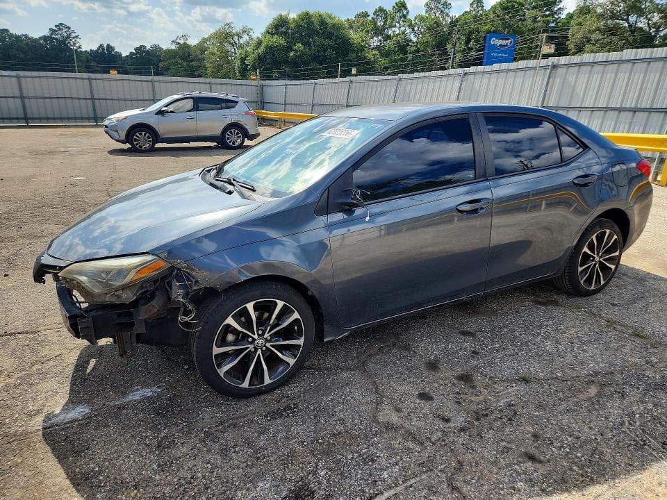 2018 TOYOTA COROLLA SE