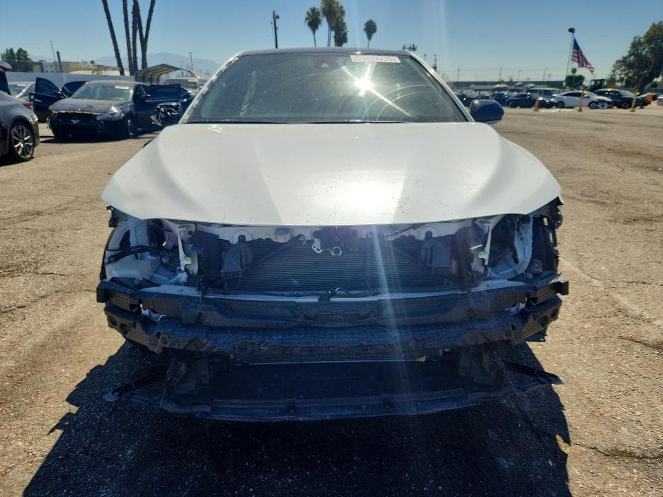 2022 TOYOTA CAMRY XSE 5