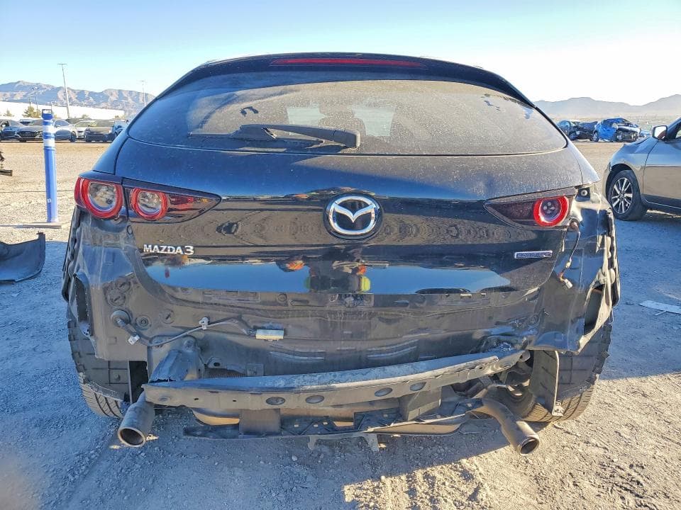 2020 MAZDA 3 6
