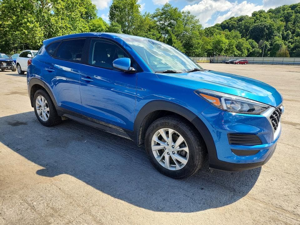 2020 HYUNDAI TUCSON SE 4