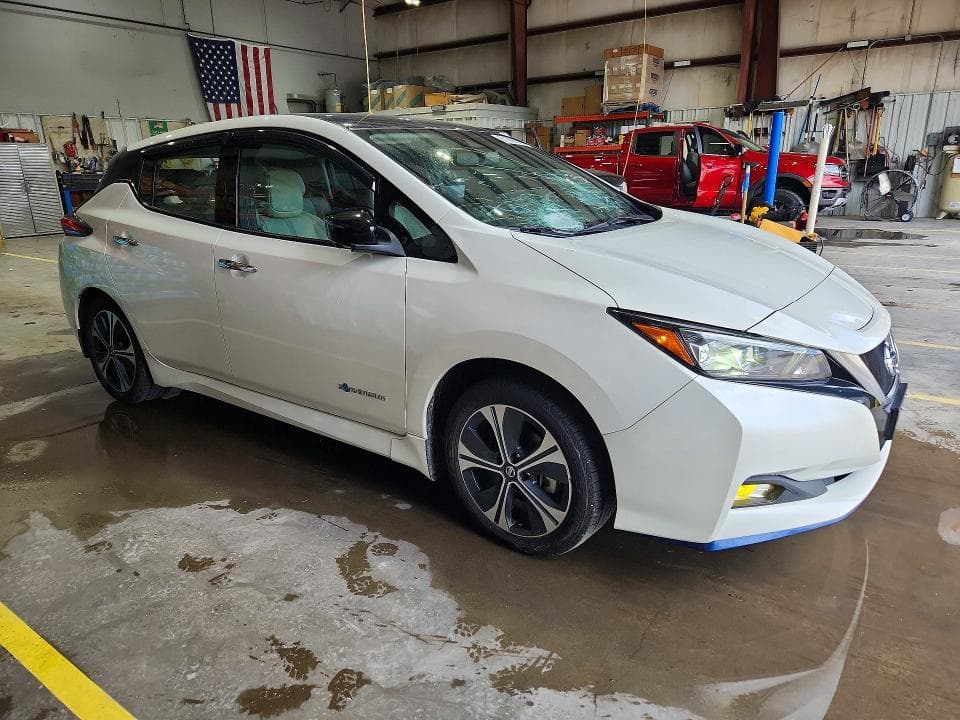 2019 NISSAN LEAF SL PLUS 4