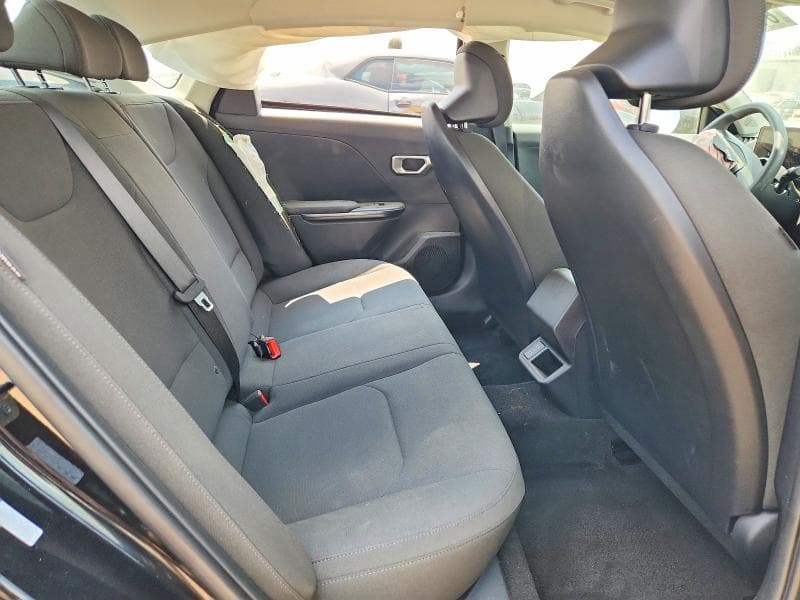 2026 KIA K4 LXS 10