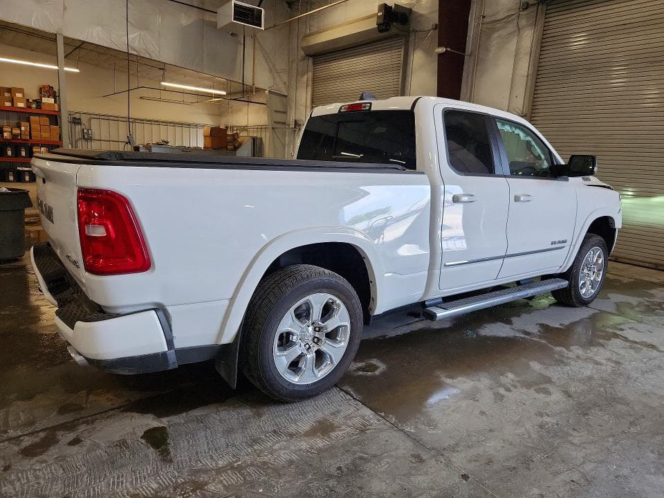 2025 RAM 1500 BIG HORN/LONE STAR 3