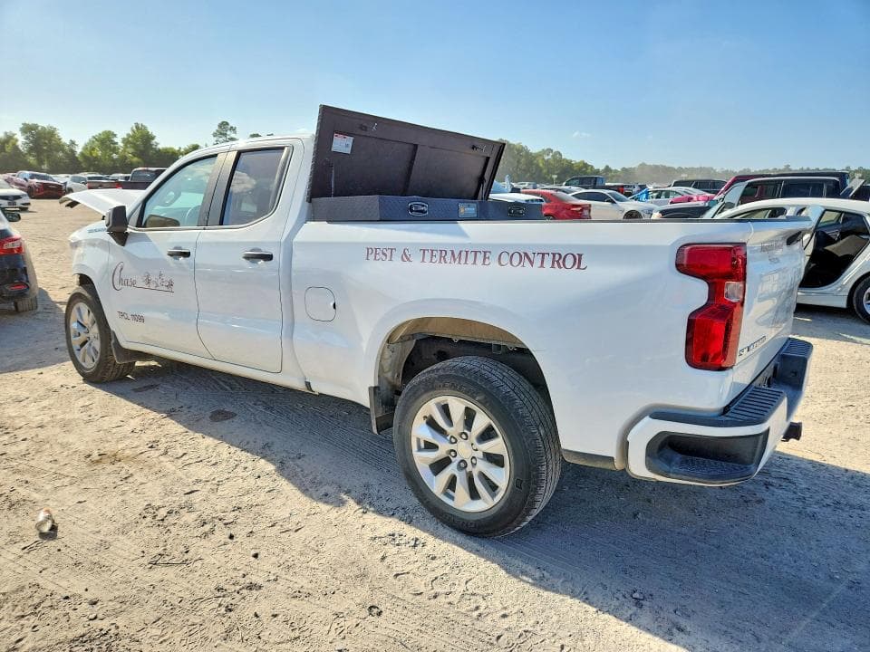 2022 CHEVROLET SILVERADO C1500 CUSTOM 2