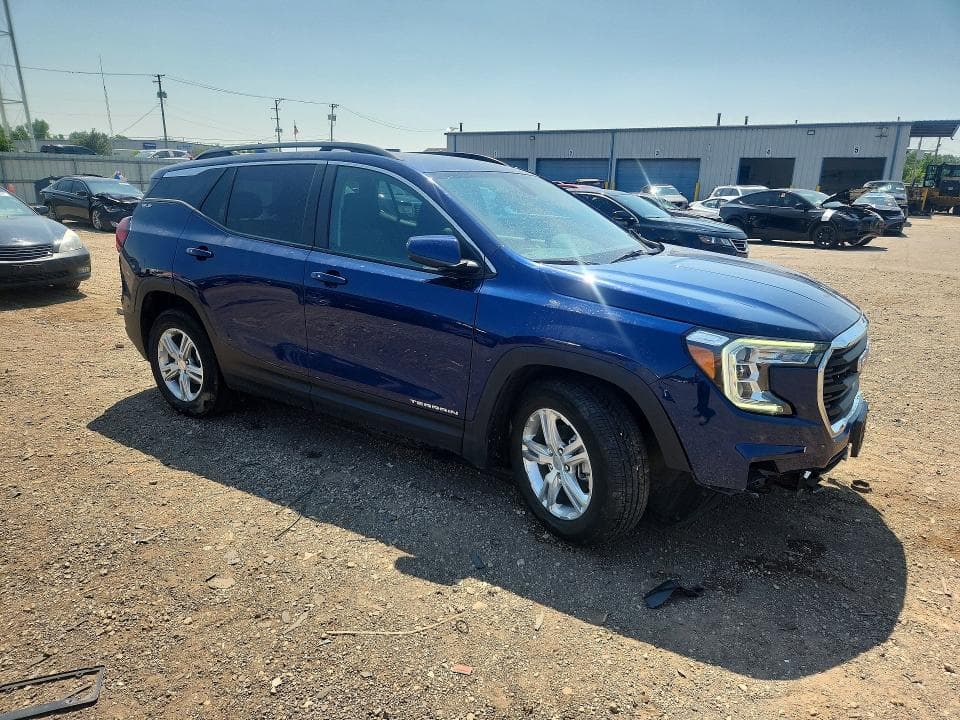 2022 GMC TERRAIN SLE 4