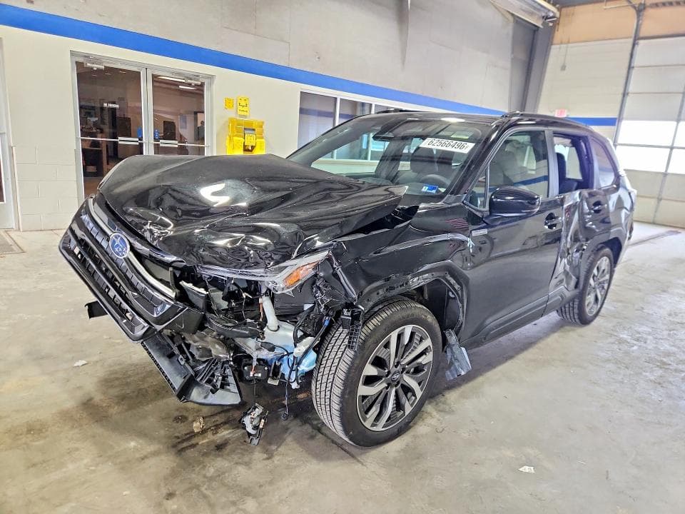 2025 SUBARU FORESTER TOURING - 1