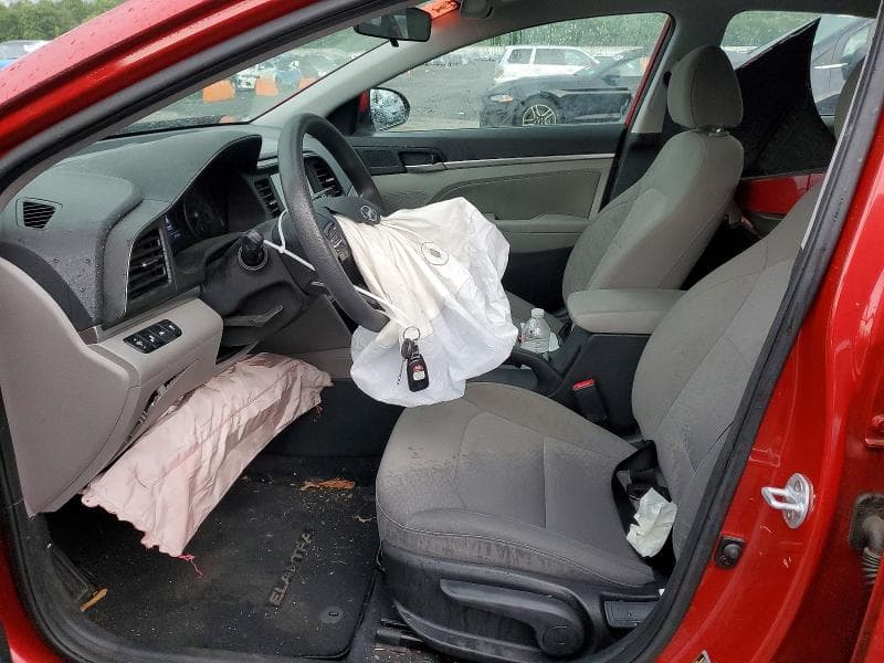 2019 HYUNDAI ELANTRA SEL 7